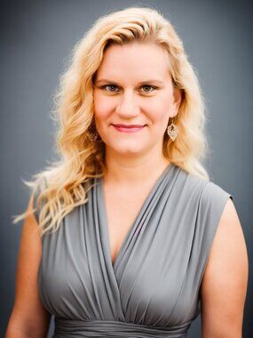 Meet your Posher, Christine